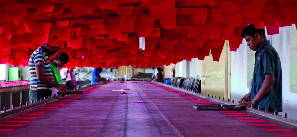 Inspecting textiles & garments