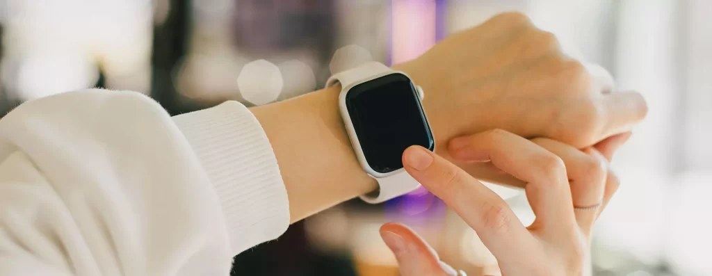 How to Inspect a Smartwatch? Quality Control Methods, Tests & Checklist