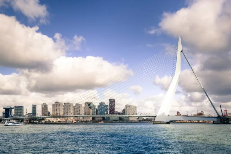 Benefits and Challenges of Manufacturing in the Netherlands